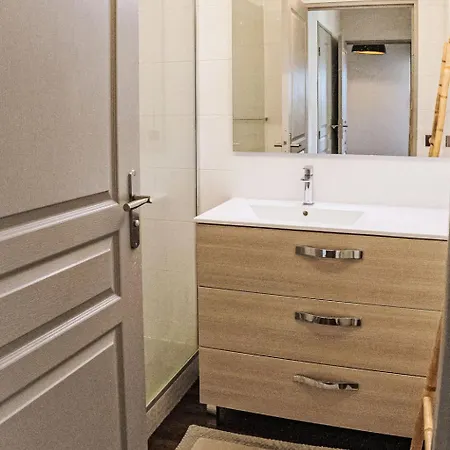 Les Hauts De Loraldia By Interhome Apartment *